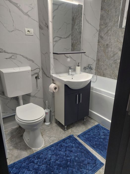 Închiriez apartament TOMIS 3, 3 camere decomandat ADAMCLISI