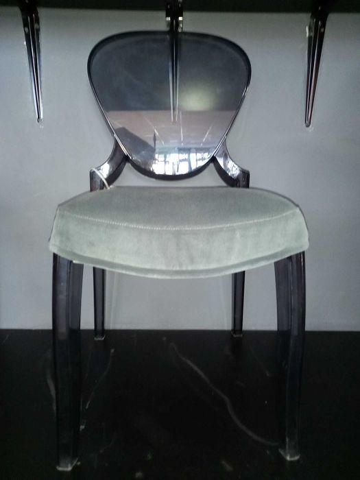 Scaun QUEEN  policarbonat netapitat 2 buc