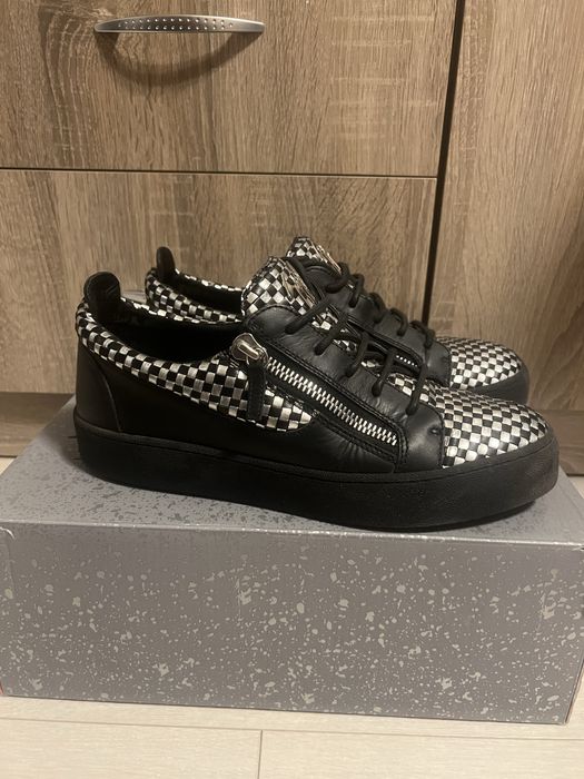 Обувки giuseppe zanotti 43