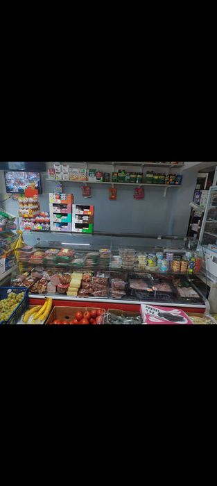 Vitrina frigorifica mezeluri