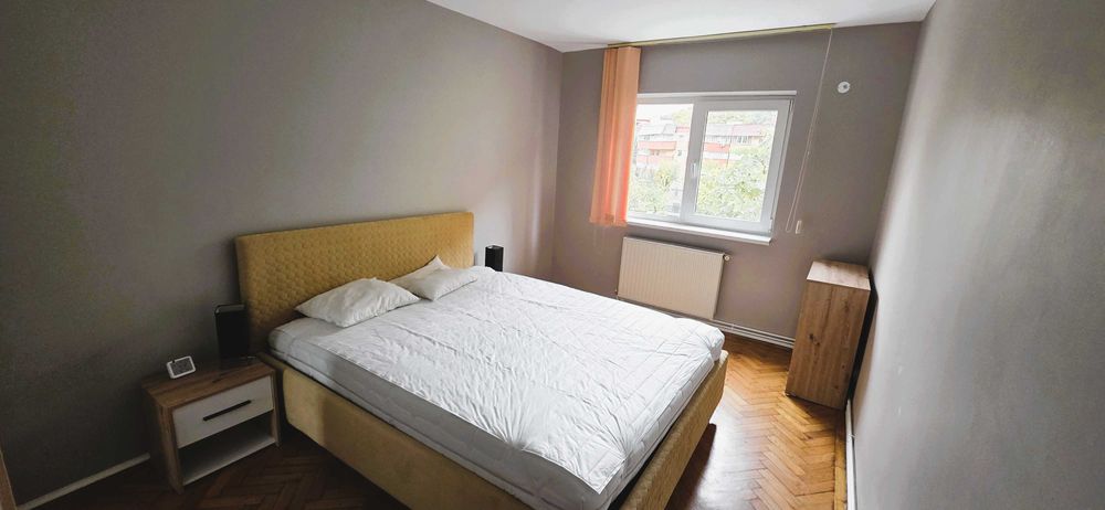 Inchiriez apartament 2 camere, Racadau