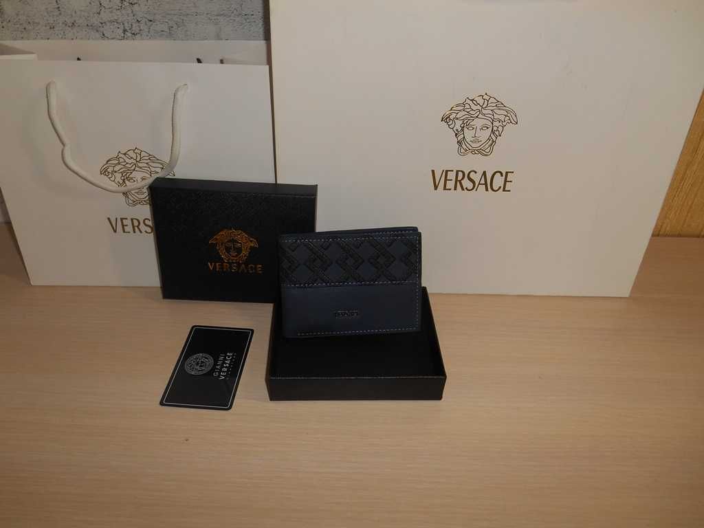 Portofel pentru bărbați Versace, Italia 299