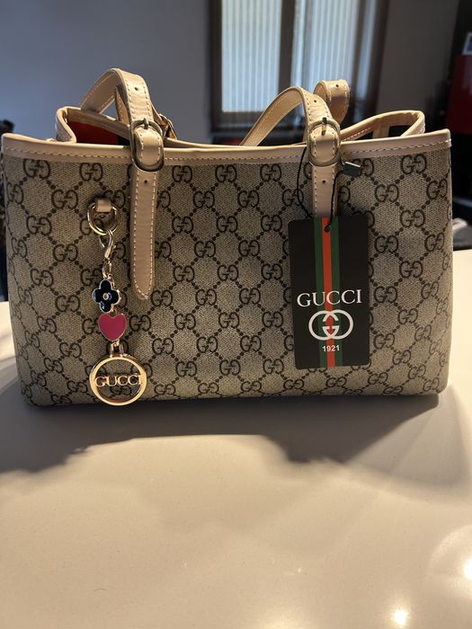 Ежедневна чанта Gucci