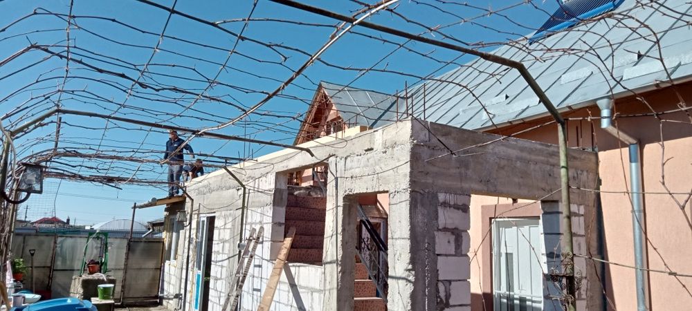 Montaj acoperisuri,dulgheri,mansardari,vopsitorii