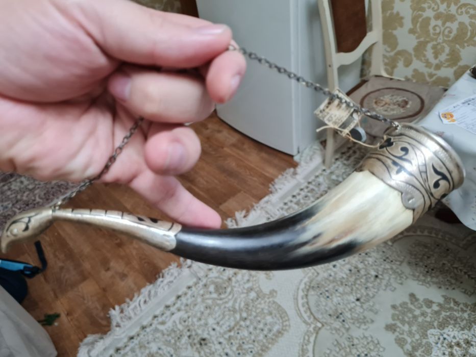 Продам рог для вина, серебро 875 проба.