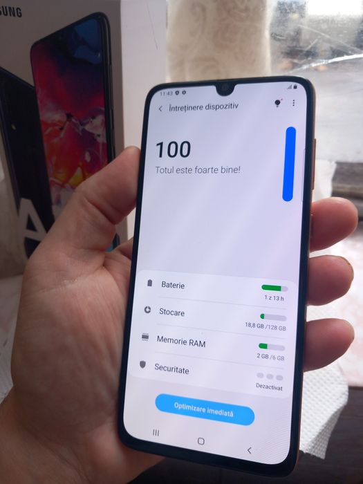 Telefon Samsung Galaxy A70 - 128GB , 6GB RAM , Dualsim , 4G Portocaliu