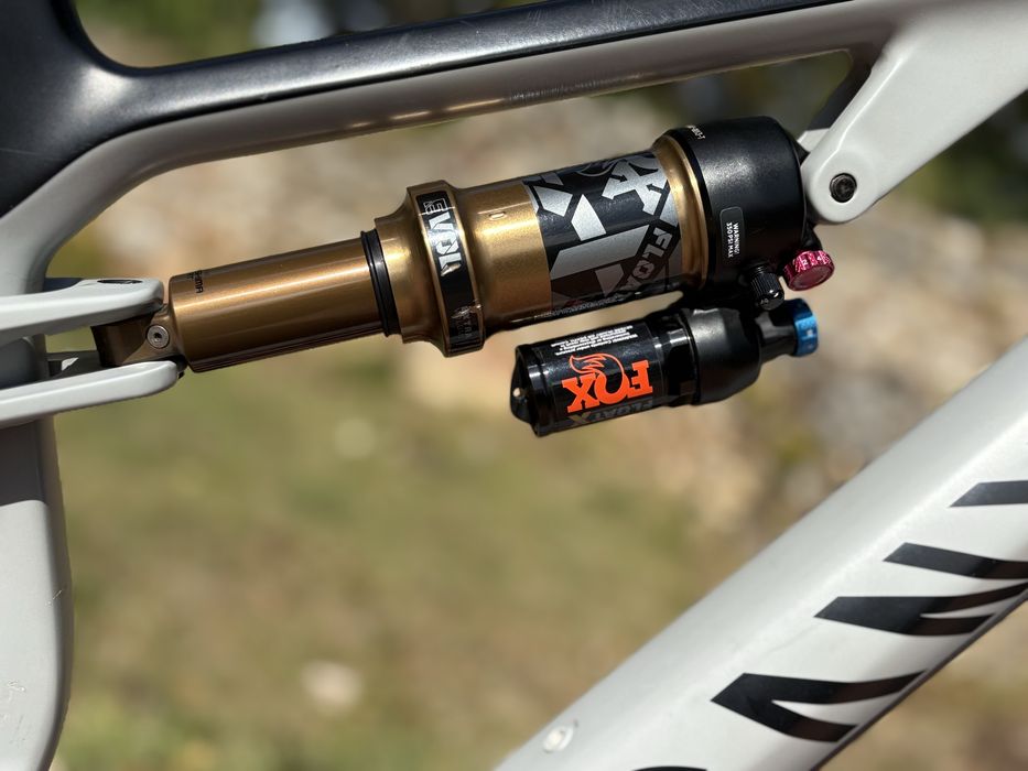 2022 Canyon Neuron CF8 Carbon Full XT/Kashima