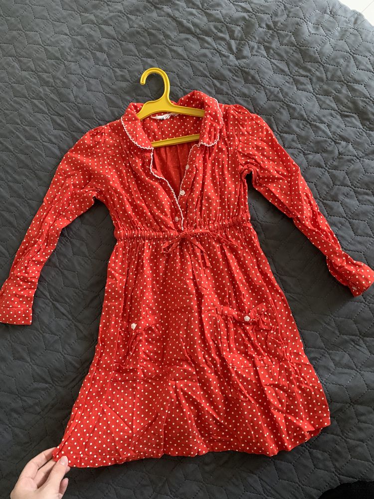 Детска пролетна/лятна червенс рокля 6-7 години H&M