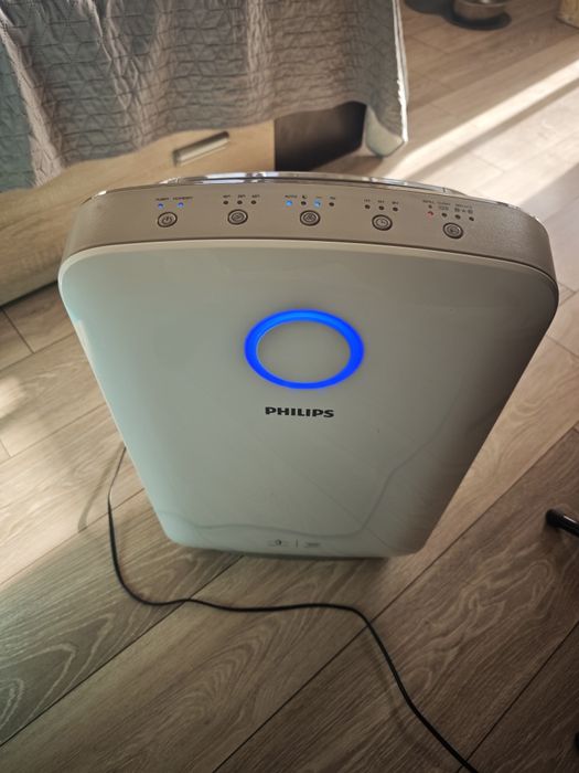 Пречиствател и Овлажнител Philips.