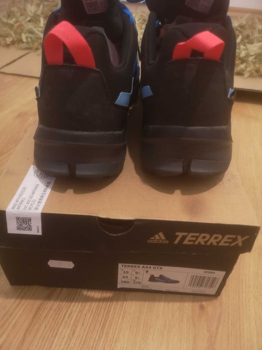 Маратонки Adidas Terrex AX4
