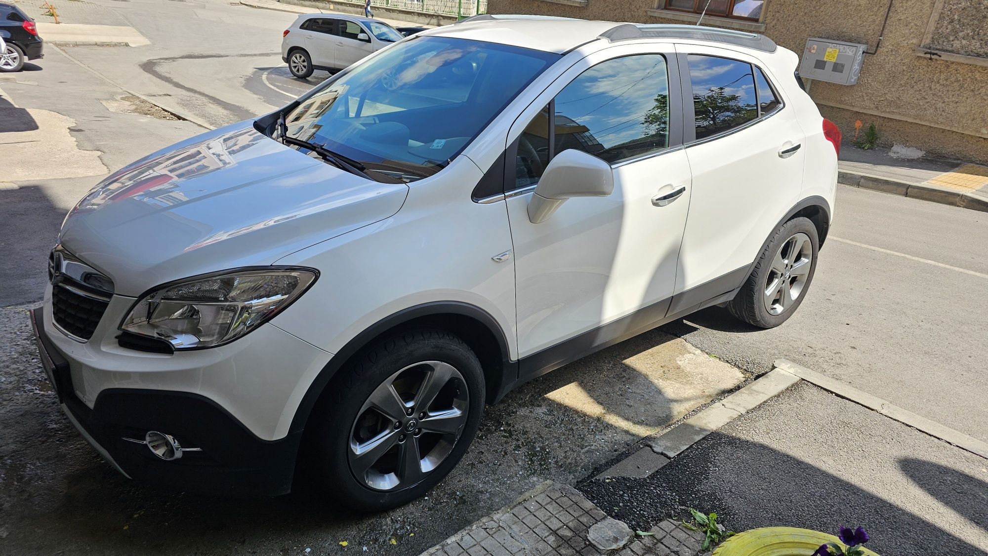 Опел Мока Opel Mokka 1.7CDTI ръчка реални км. навигация камера топ