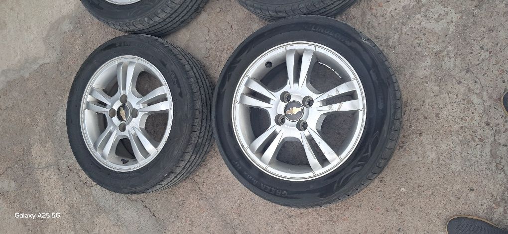 Neksiya 3 sakka diska sotiladi 4ta kamplekt diskalar yaxshi holatda