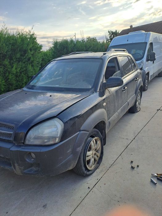 dezmembrez hyundai tucson 2008 diesel