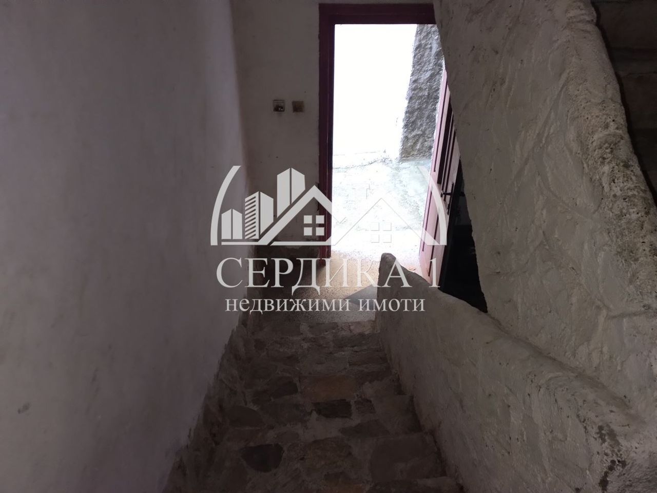 Продава се Етаж от къща в Благоевград, Широк център - 80 кв.м за 721 €/кв.м - Снимка #6