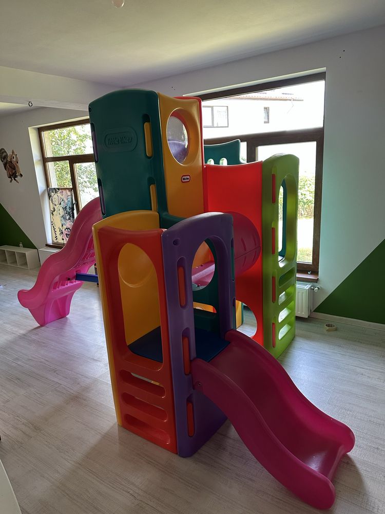 Modular spațiu de joacă little tikes