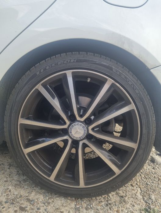 Jante Mercedes A class cu cauciucuri noi 225 40 18