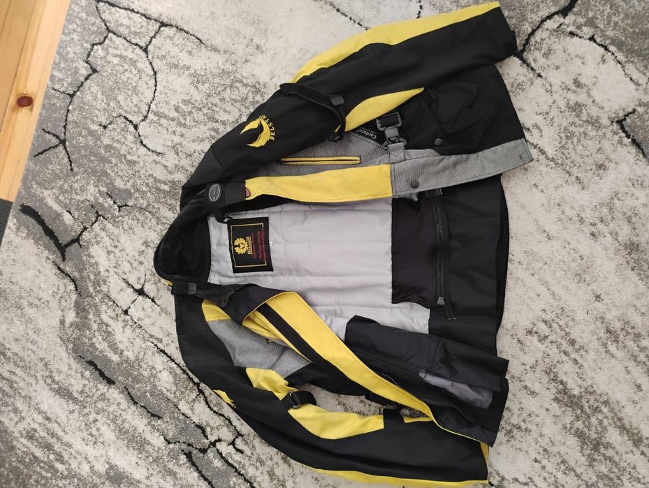 Belstaff яке за мотор