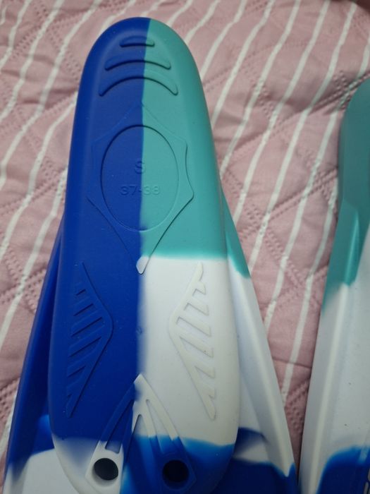 Продам ласты для плавания