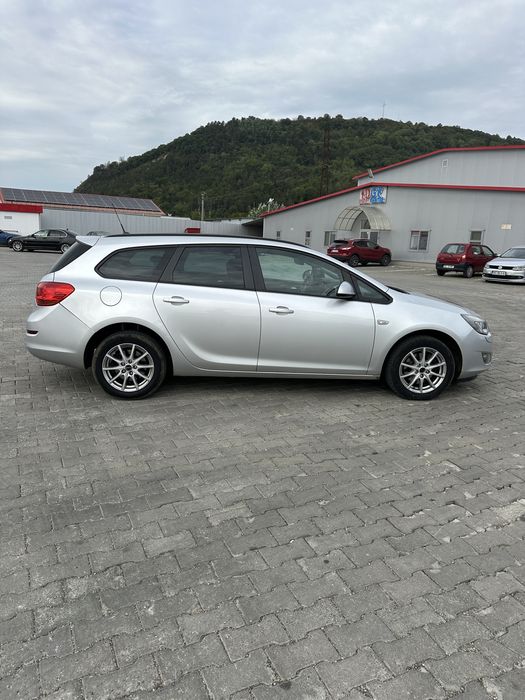 Opel Astra J, 2012 diesel