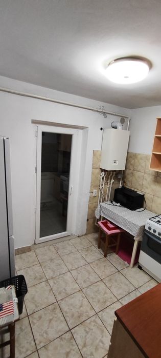 Închiriez apartament 2 camere Obcini