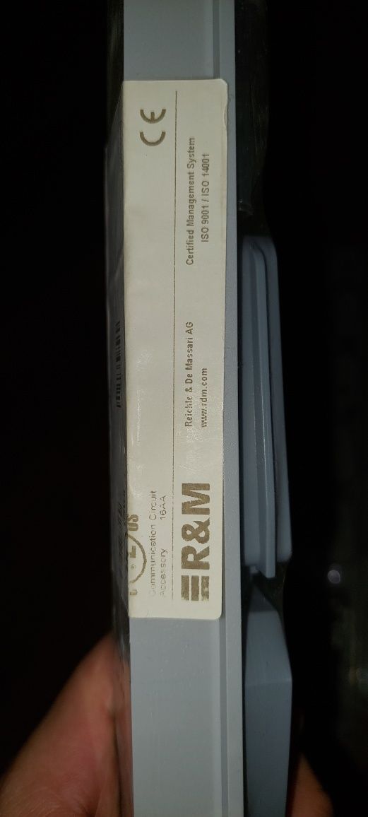 Organizatoare cabluri Rack R&M, Schrack 19" 1U