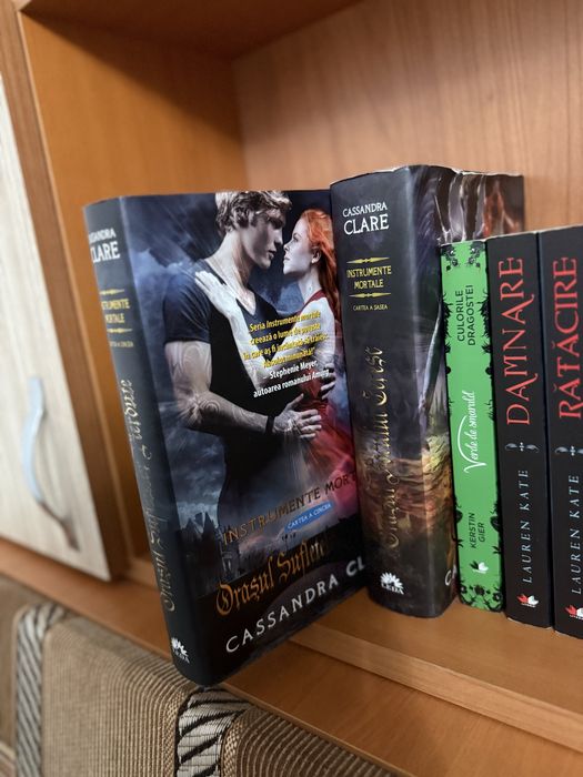 Seria Instrumente Mortale - Cassandra Claire