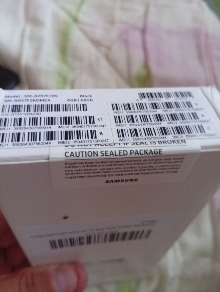 Samsung A05s nou sigilat la cutie 4/64gb black 5g android 15 perfect