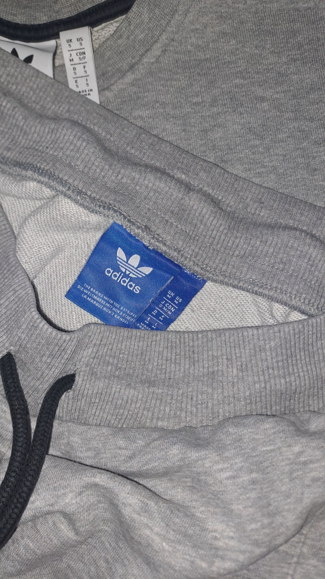 Дамски оригинален екип Adidas M размер