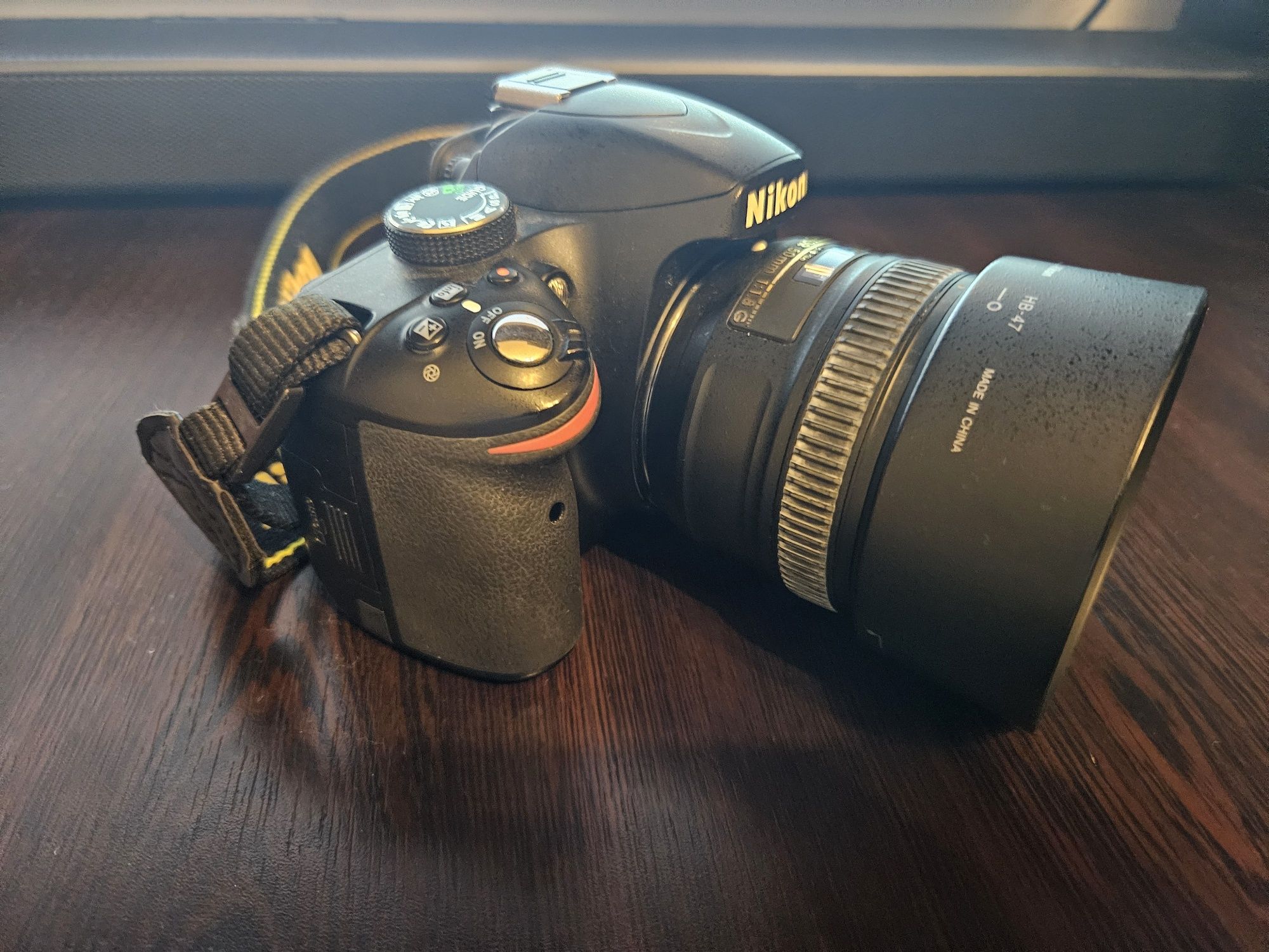 DSLR Nikon D3200