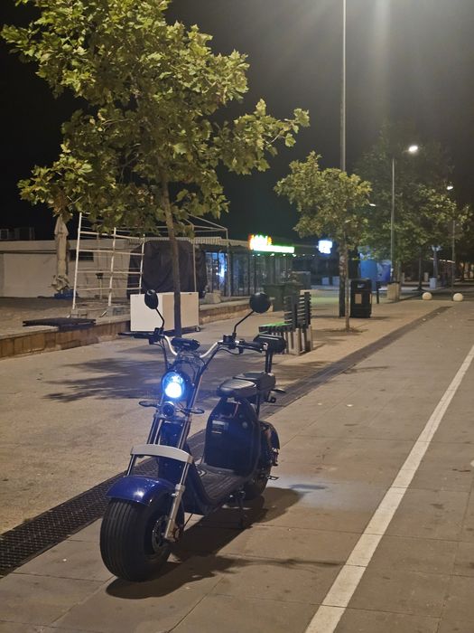 Scuter electric/moped URGENT! (Certificat coc)