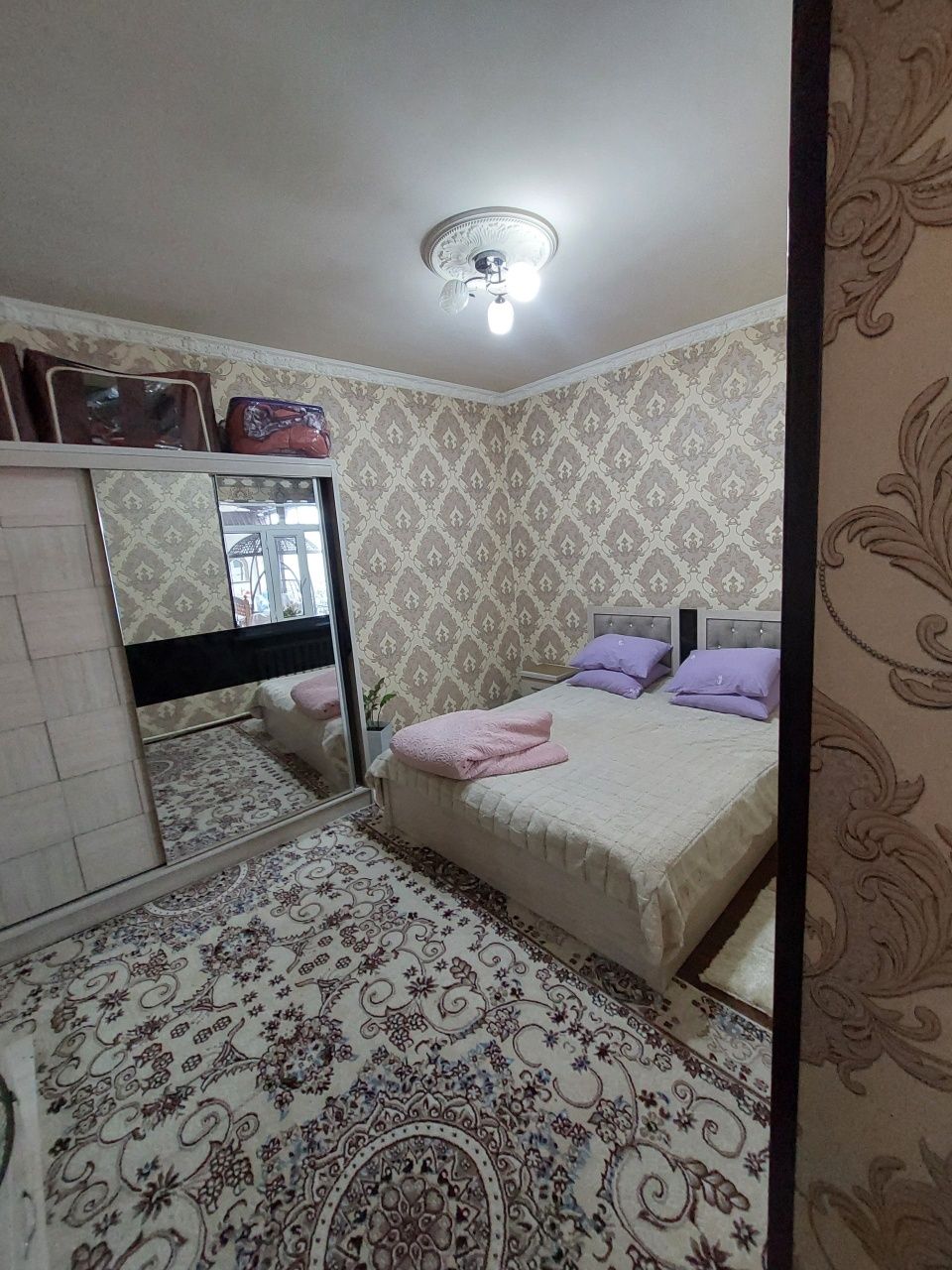Ховли сотилади срочна