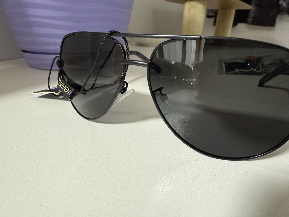 Очки с чехлом  в кейсе