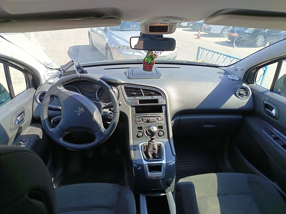 Peugeot 5008/ Пежо 5008