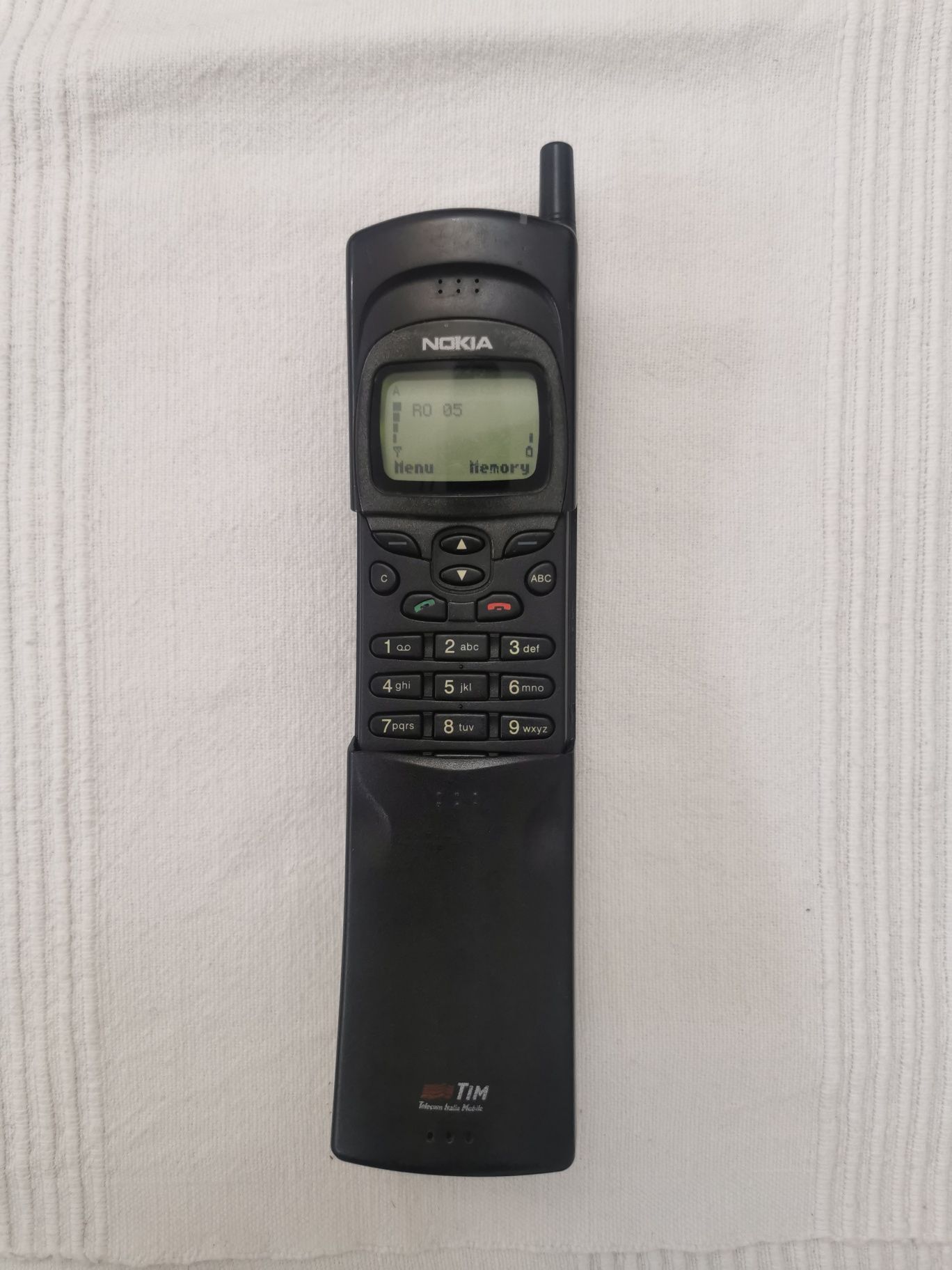 Ericsson T39 / T29, Nokia 8110i, Sony Cmd-x1000, telefoane cu butoane
