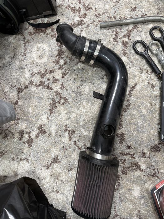 Admisie sport cu filtru k&n pentru golf 7 gti/r / audi s3