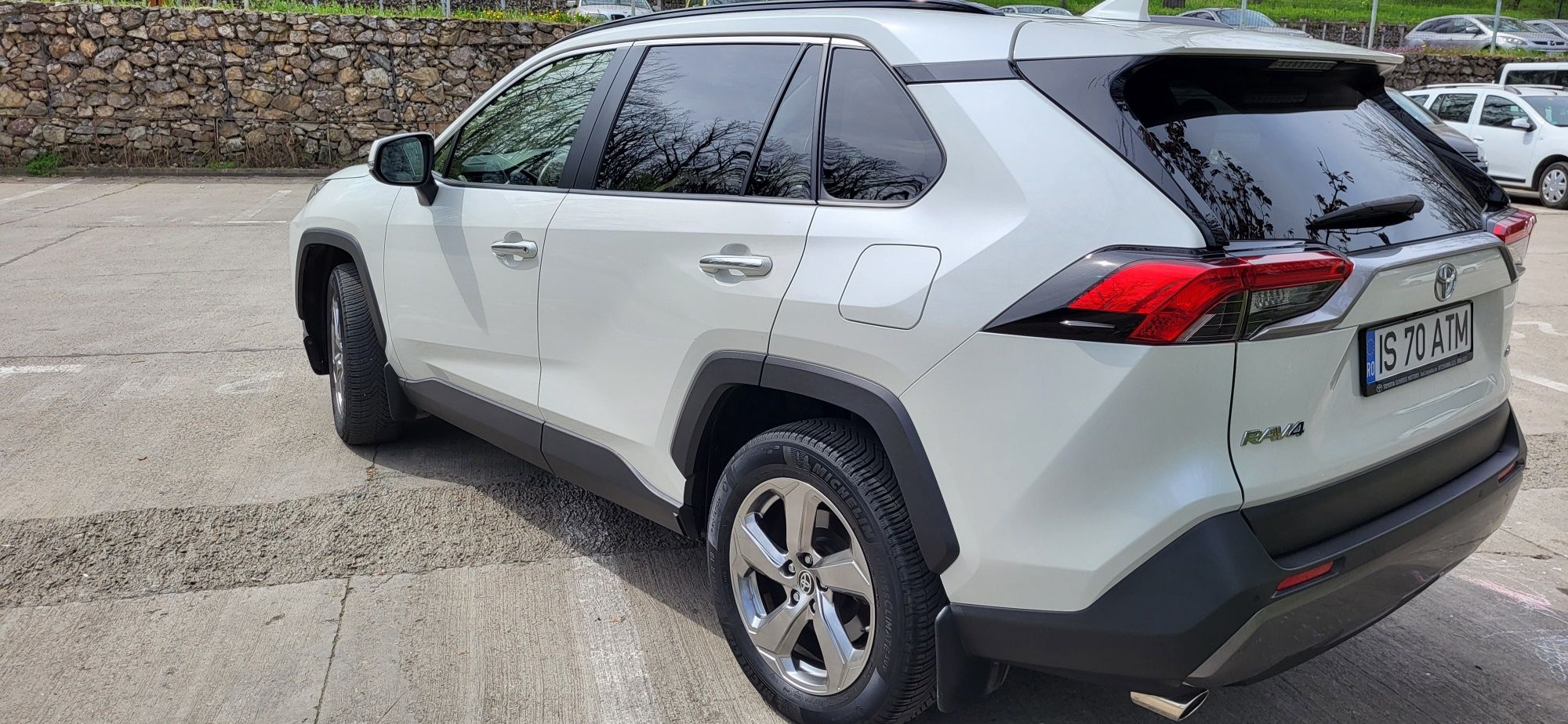 Toyota RAV4 Luxury 4x4