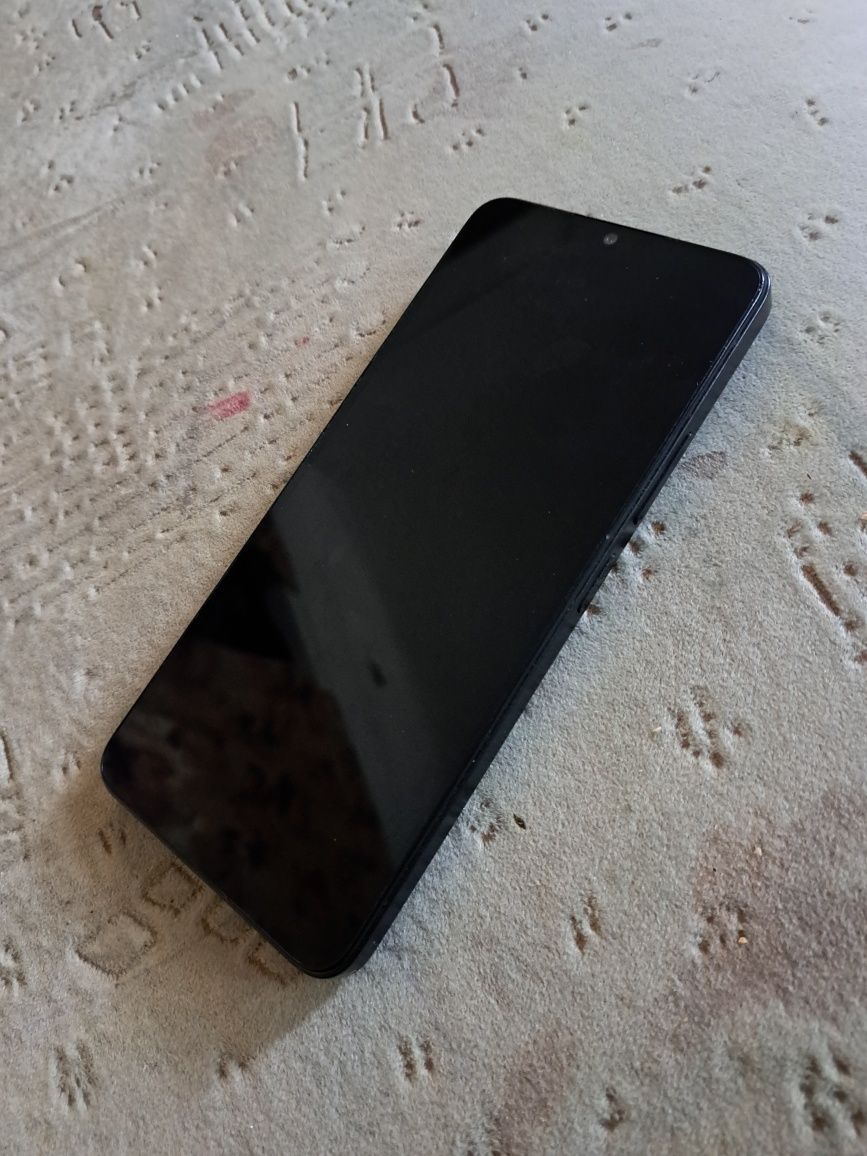 Xiaomi redmi 13C на 256 гигов