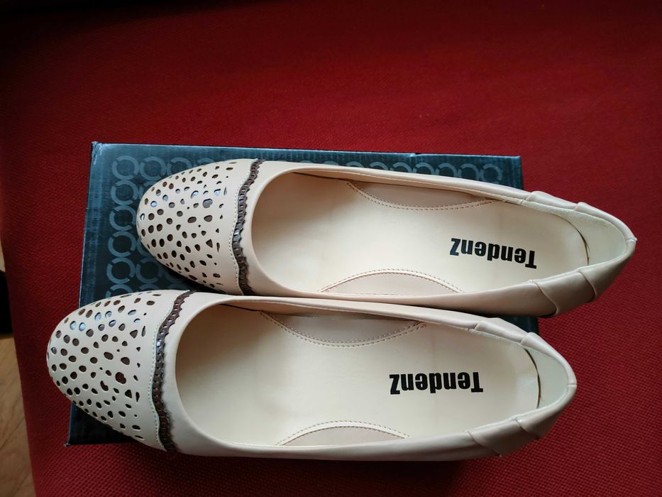 Обувки, сандали и ботуши ест.кожа