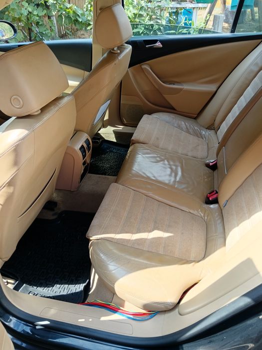 Vând passat b6 an 2006