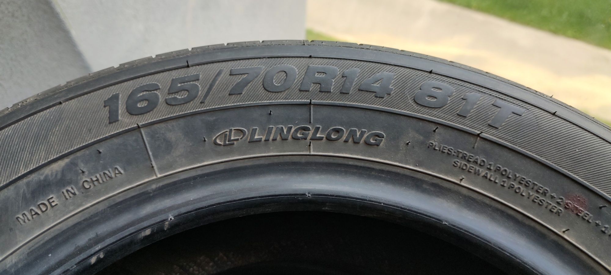 Vand cauciucuri de vara 165/70 R14