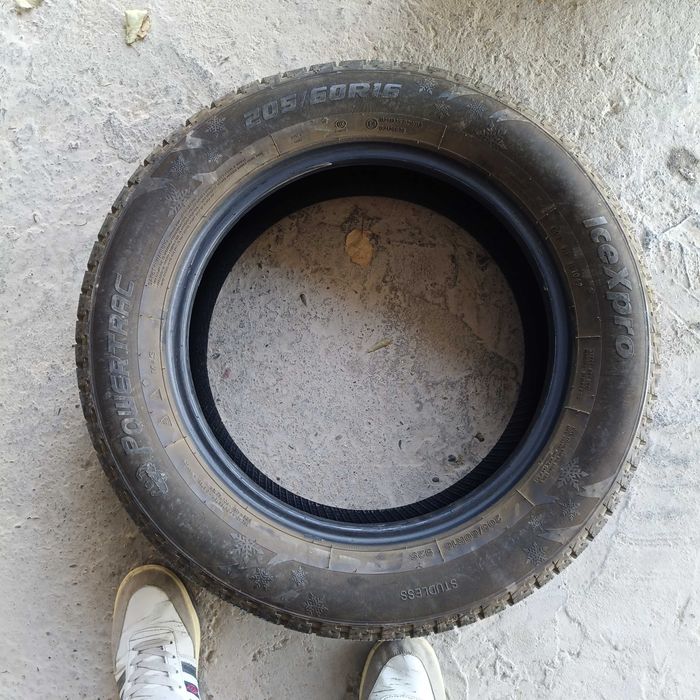 Шины продается бу