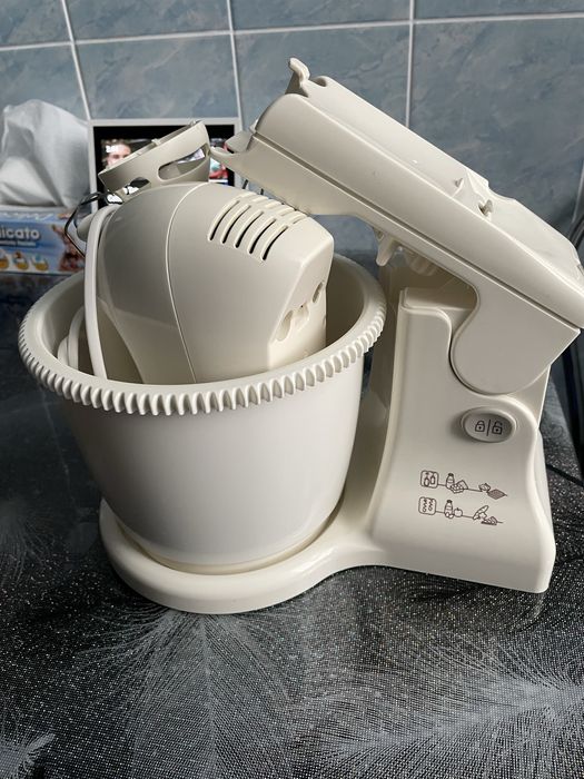 Vand mixer cu bol