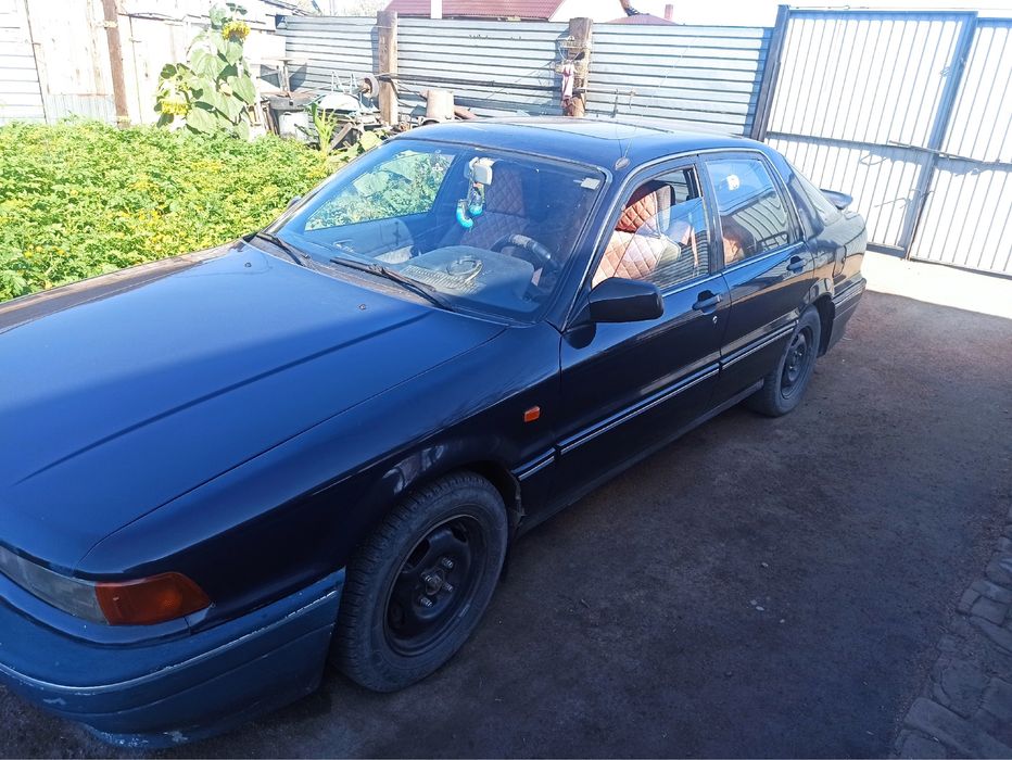 СРОЧНО продам машину mitsubishi galant