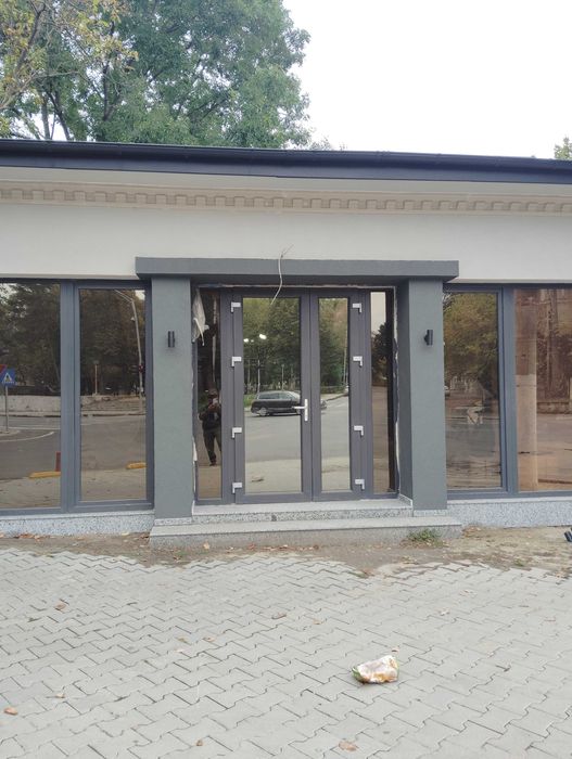 De închiriat spatiu comercial ultracentral 2500€