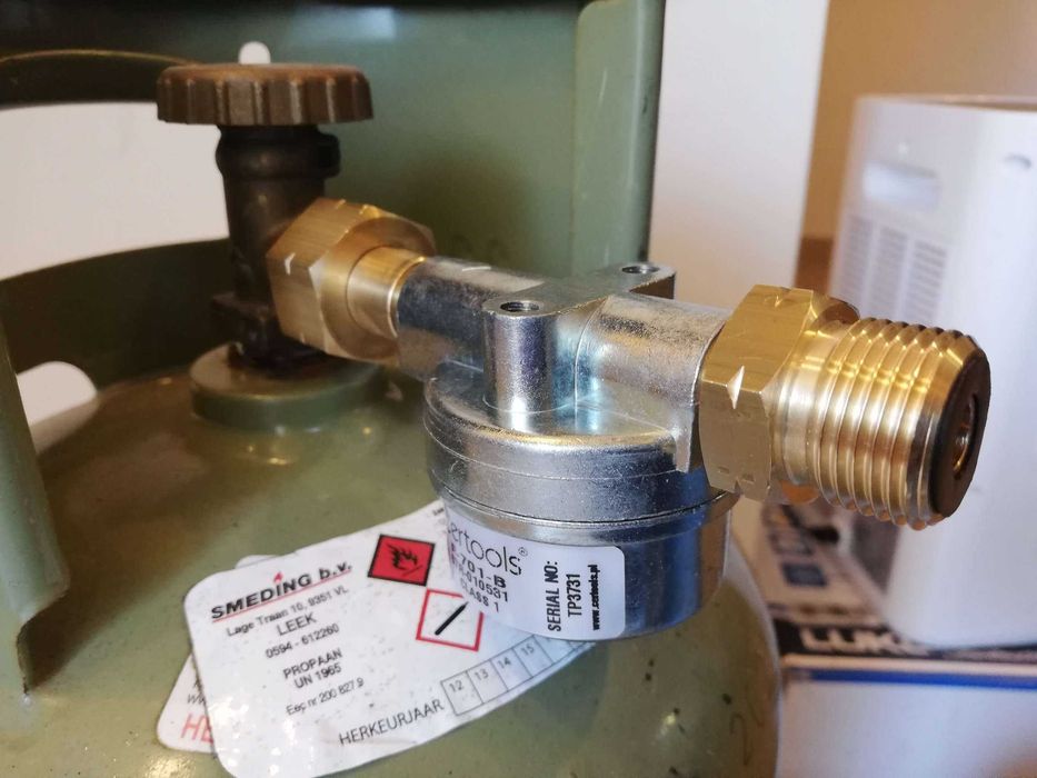 Filtru butelie gaz rulota GPL caravana  turism camping