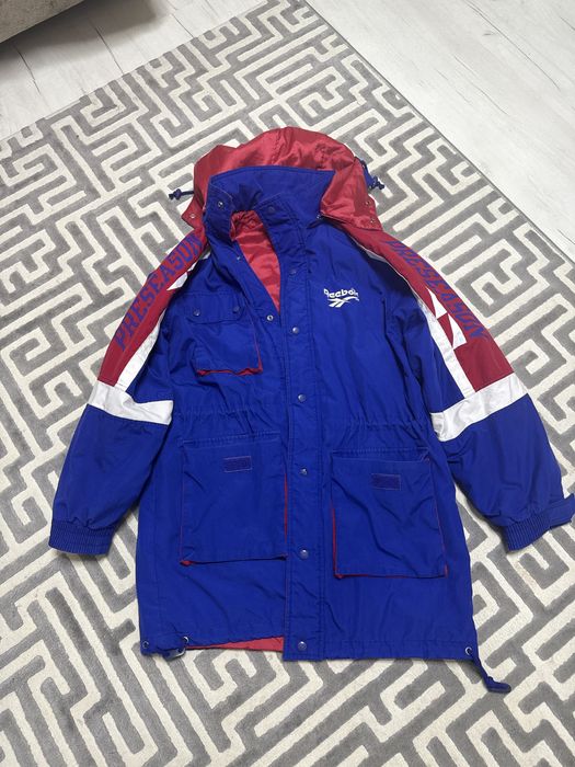 Продам куртку куртка отличная весна осень