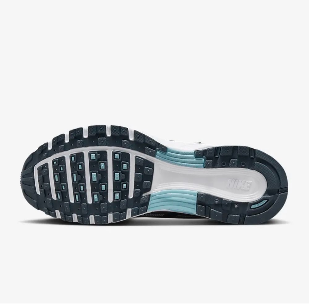 Оригинальные NIKE P-6000.