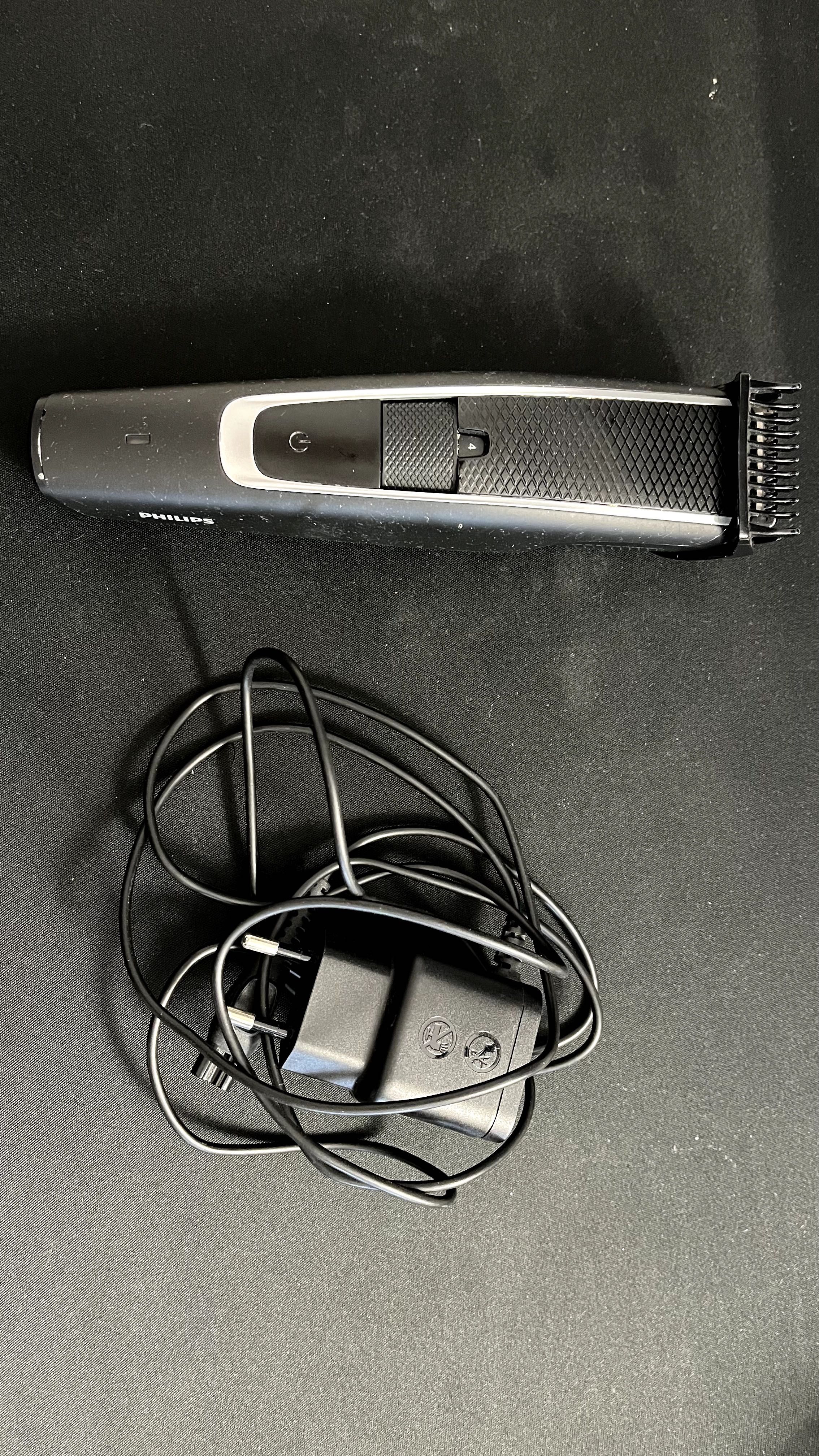 Aparat de tuns barba PHILIPS 5000