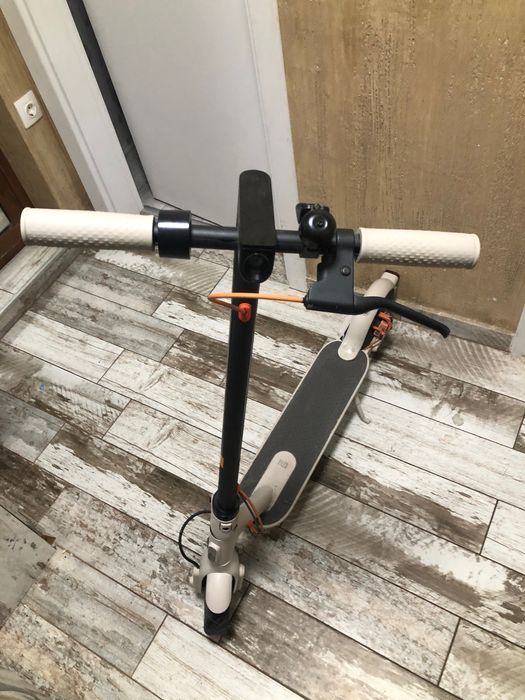 Електрически скутер Xiaomi Mi Electric Scooter