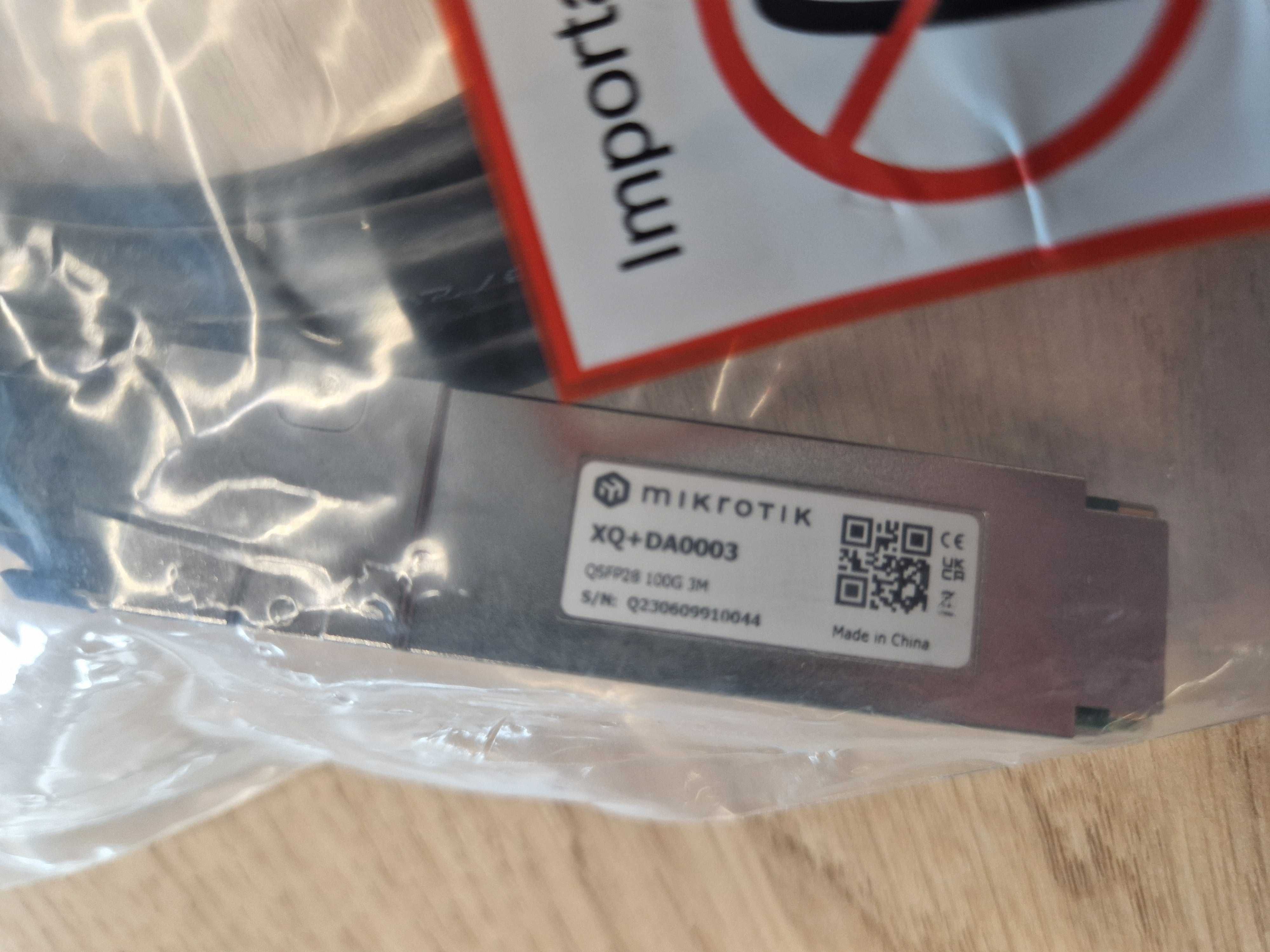 Mikrotik XQ+DA0003 InfiniBand 3 m QSFP+ към QSFP+ / QSFP28 към QSFP28